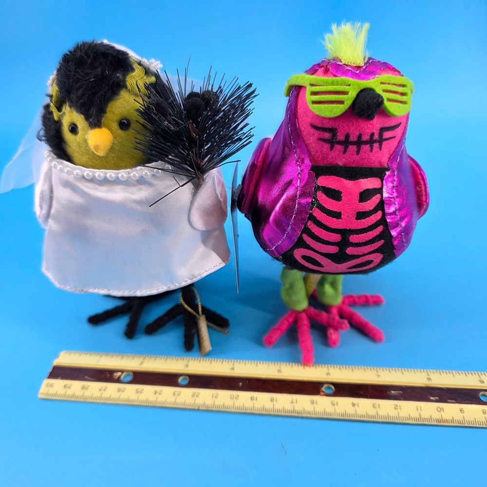 Hyde & EEK 2023 Halloween Birds Freda Bride and 2024 Glitters Skeleton - Picture 11 of 13